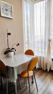 Просторные светлые апартаменты на берегу моря