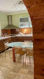 Villa Green Olive Bar