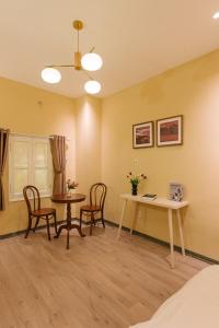 Serviced Apartments in Heart of Old quarter by SSens Homes