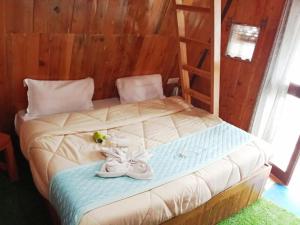 Kaira huts