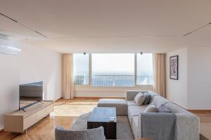 MUDO VIDA, Maadi 40th floor Nile & Pyramids Views Studios