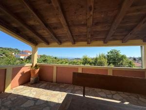 apartment Sali Morić s terasom