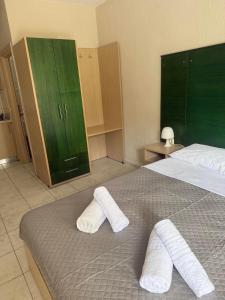 Alexandra Sunshine Apartments