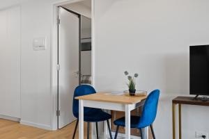 The Sullivan Cozy 2B Apt at Lyhnam