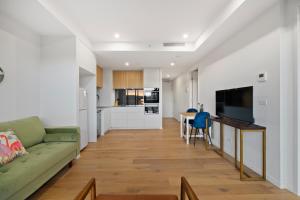 The Sullivan Cozy 2B Apt at Lyhnam