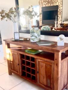 11 on Korhaan Paternoster