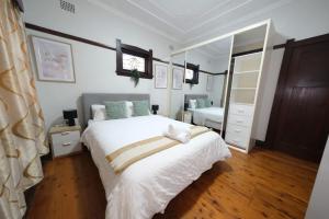 Sydney concord 6 Bedroom 4 bathroom house