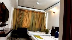hotel sahdev
