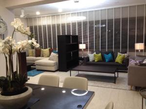 By the Sea PENTHOUSE duplex - Ubytování bez kategorie ve městě Batu Feringgi