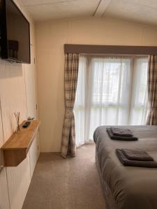 67 The Meadows New Beach Holiday Park