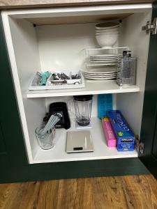 Charming and Peaceful Garden Cottage