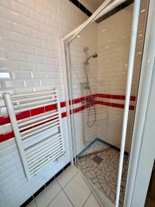 Villas Villa typique bois sur pilotis : photos des chambres