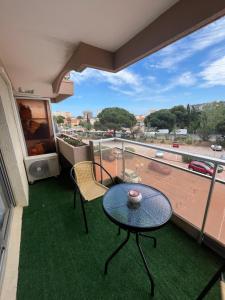 studio climatisé avec parking