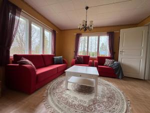 Wanha Anola Farmhouse - Golf & Lake