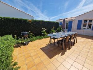Maisons de vacances Maison familiale a Barbatre face a la dune, 3 chb, 2 SDB, 8 personnes : photos des chambres