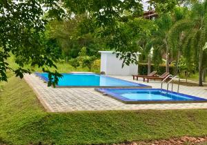 Darshani Lodge - 4-star hotels in Sigiriya