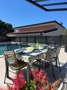 Apartman Dora