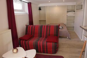 Appartements charmant studio plain-pied parking gratuit : photos des chambres