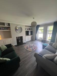 Comfy Ballymoney Base