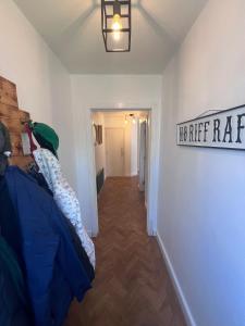 Comfy Ballymoney Base