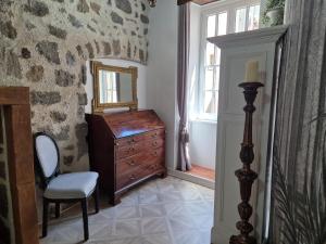 Meublé de caractère La jeune fille à la perle