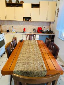 Central Apartment 2 br AC WIFI