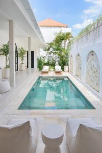 Rato residence Bali- 3BR Villa in Pererenan