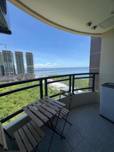 Sybaysuites staycation near Okada COD MOA NAIA airport Solaire MSV1808H