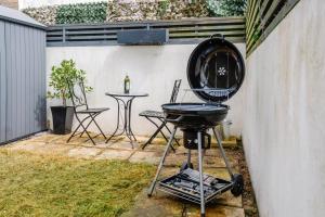 Modern Hove Home close to Brighton Beach with FREE PARKING