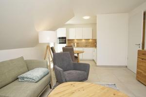 Rex Rugia FeWo17-8 mit Schwimmbad und Saunanutzung im AHOI-Erlebnisbad Sellin