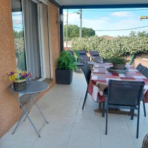 Charmante villa tout confort,sans vis a vis avec piscine