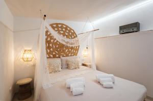 Trulli di Mamma Marì by STHEY