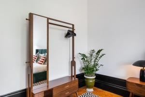 Terraced Apartment in the Heart of Porto With Parking
