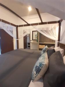 Beach Inns Residences