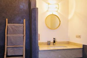 Riad Akhdar Kasbah Breakfast included