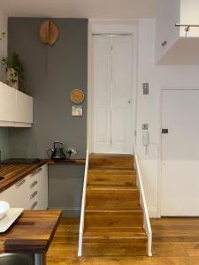 Heart of Notting Hill studio
