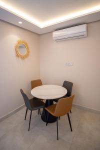 Stylish Apartment Heart of Gueliz Netflix