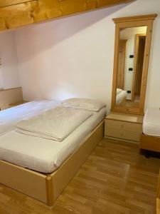 rendena house