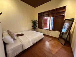 3 BR Java House ONLY 5 mins to Prambanan Temple