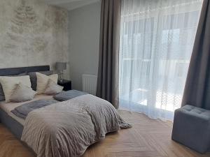 Apartament Come in