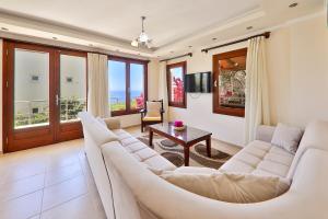 Villa Sarı - Luxury stay with private pool & jacuzzi