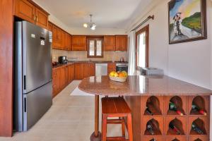 Villa Sarı - Luxury stay with private pool & jacuzzi