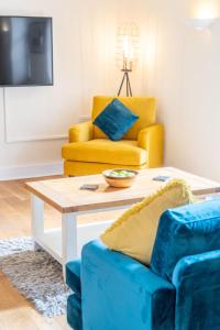 Picturesque location with Parking 2 bedroom Apartment