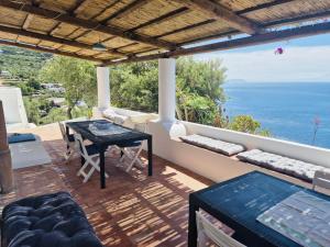 Villa Vista Mare a Filicudi