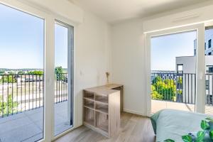 Appartements 2P moderne avec balcon et vue a Massy Palaiseau : photos des chambres