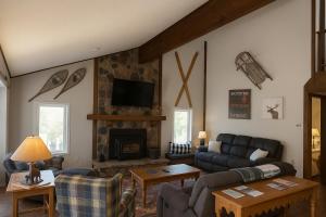 Valley Of The Pines Chalet - Ubytování bez kategorie ve městě Red River