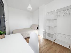 Appartements Maison spacieuse, proche commodites & transports : photos des chambres