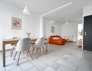Appartements Maison spacieuse, proche commodites & transports : photos des chambres