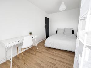 Appartements Maison spacieuse, proche commodites & transports : photos des chambres