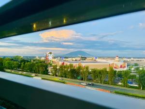 Greys Suite At Azure North Pampanga